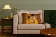 Poduszka dekoracyjna Elegance Print Kiss (Klimt) 40×60 cm – Welurowa, Dwustronny Nadruk, Zamek, Antyalergiczny Wkład, Produkt Premium - 2